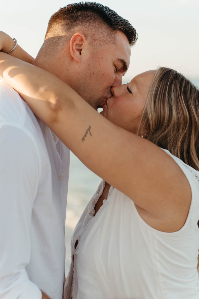 The Dulaks maternity photo 4 of 16